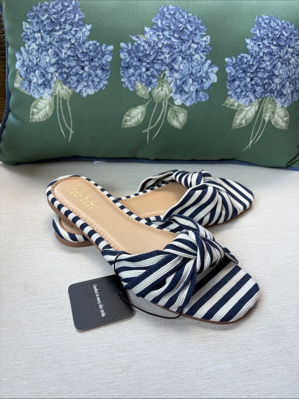 Striped Knot Slip-on Sandals Slides Mules in Navy & White